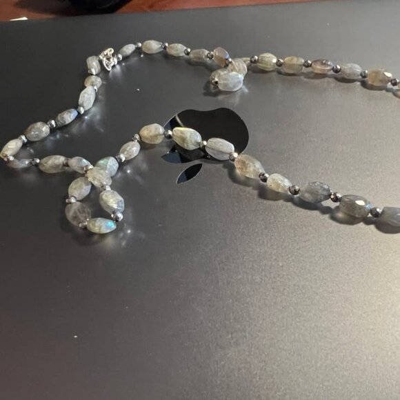 handmade labradorite necklace with silver clasp - Picture 1 of 4